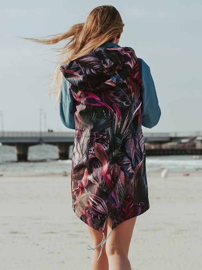 Waikane Vibe Parka w kolorze niebiesko-fioletowym ze wzorem rozmiar: XS