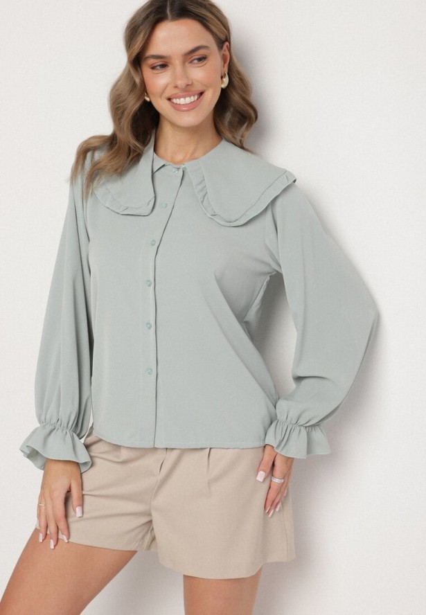 Jasnozielona Koszula z Ozdobnym Kołnierzykiem i Falbankami Emilarae