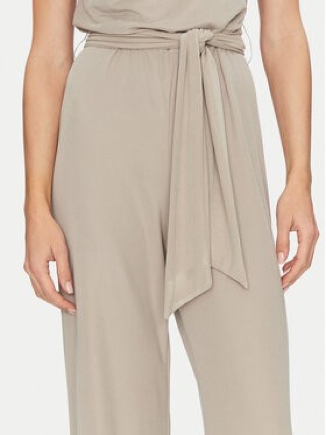 Guess Kombinezon W5GD89 KCTB0 Beżowy Regular Fit