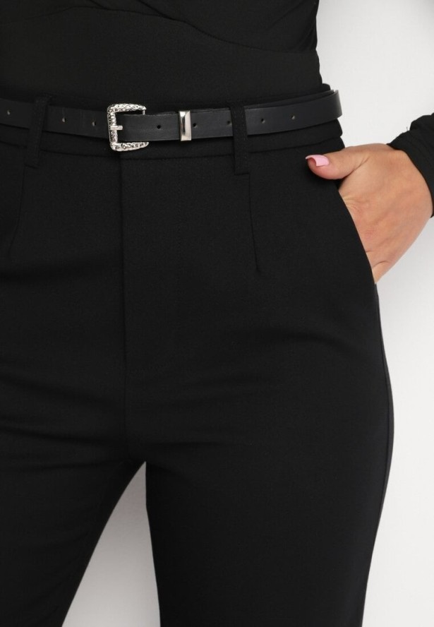 Czarne Klasyczne Spodnie na Suwak i Haftkę Ozdobione Paskiem Liloena