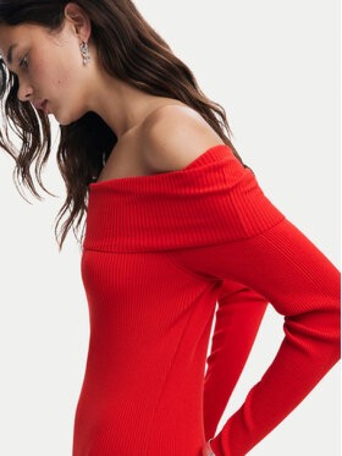 Desigual Sukienka dzianinowa Milwaukee 24WWVF06 Czerwony Slim Fit