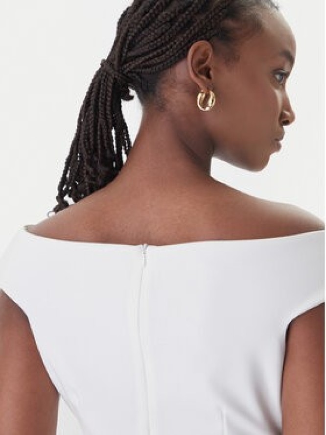 Rinascimento Sukienka koktajlowa CFC0127755003 Biały Slim Fit