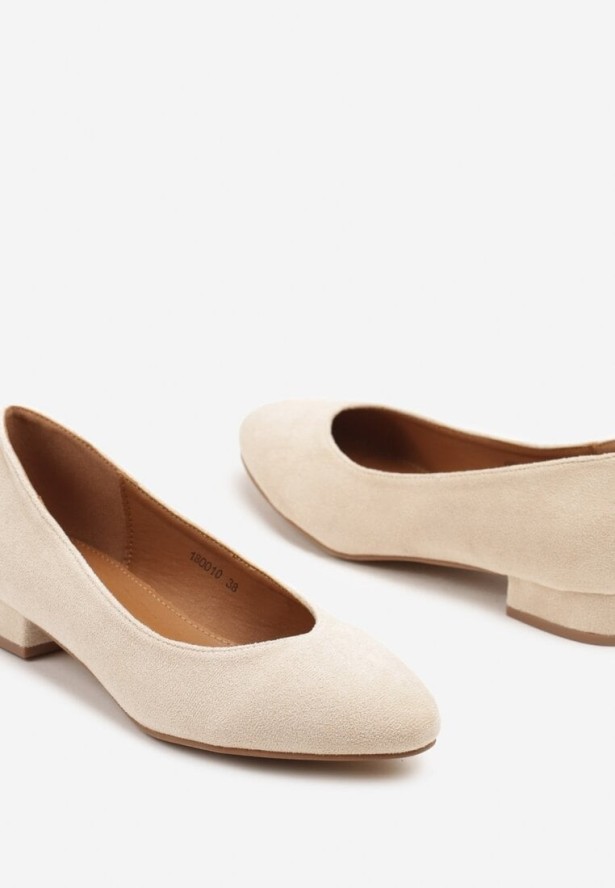 Beżowe Płaskie Czółenka w Klasycznym Stylu Doniveira