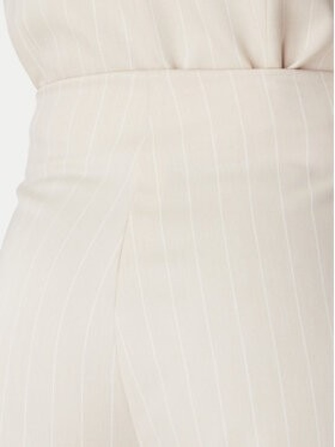 Artigli Szorty materiałowe ACSH004863 Beżowy Regular Fit