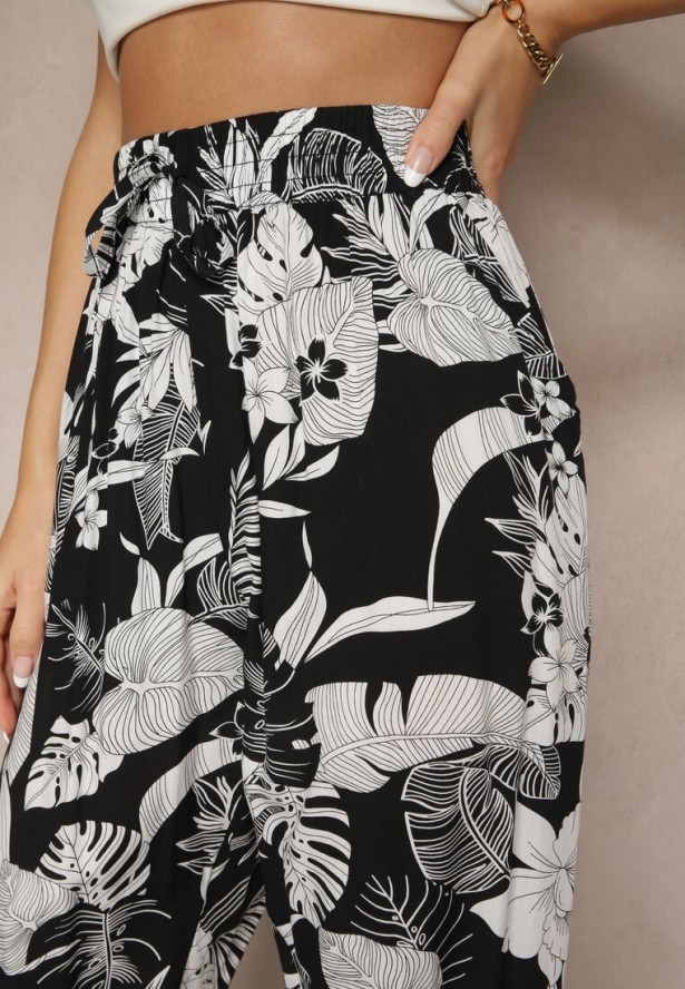 Czarne Wiskozowe Spodnie z Gumką w Talii Gejiro