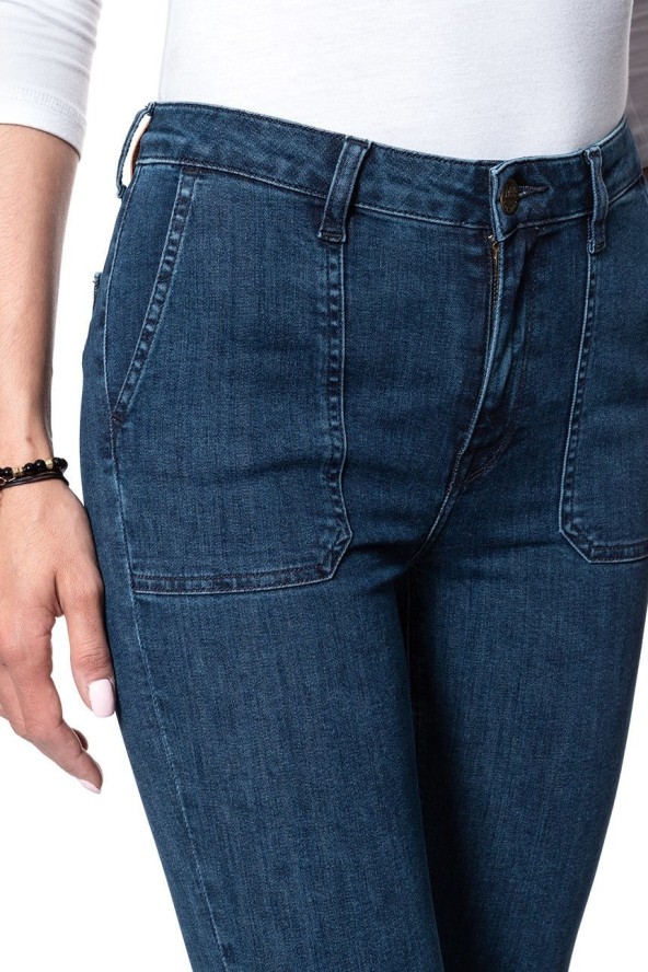 SPODNIE DAMSKIE LEE UTILITY SCARLETT HIGH DARK FOAM L31WMHGT 112107318