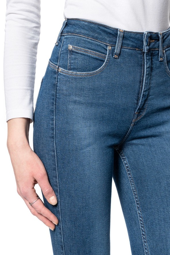 DAMSKIE SPODNIE JEANSOWE LEE SCARLETT ULTRA HIGH JACKSON WORN L30LMXAX 112106499