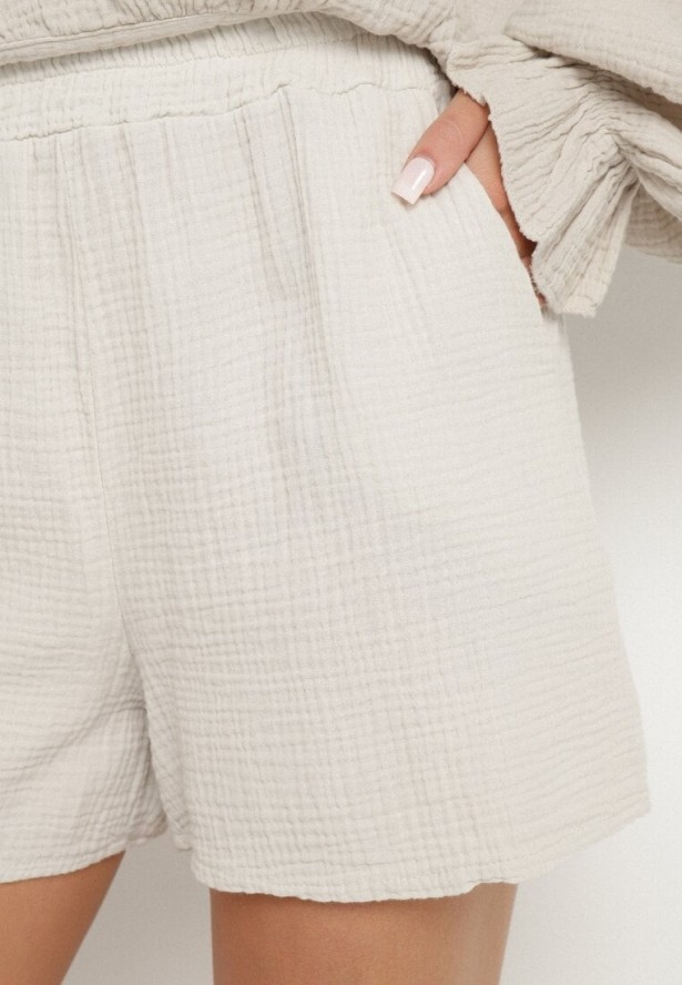 Beżowe Klasyczne Bawełniane Szorty z Wysokim Stanem Madellia