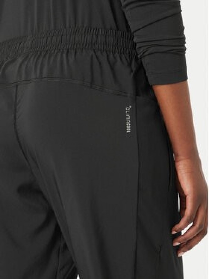adidas Spodnie dresowe Astro KC4947 Czarny Regular Fit