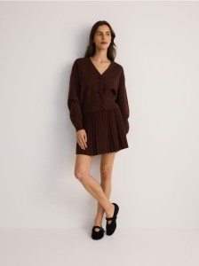 Plisowana spódnica mini z wiskozą - brązowy