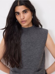 Kamizelka z kieszeniami - szary