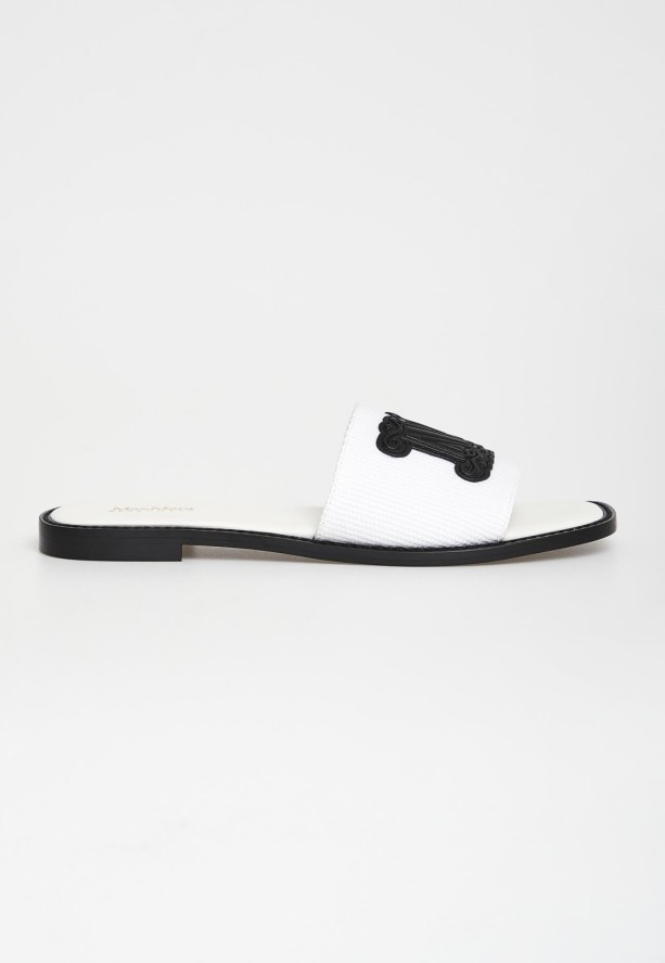 Klapki damskie skórzane Gene MAX MARA BEACHWEAR