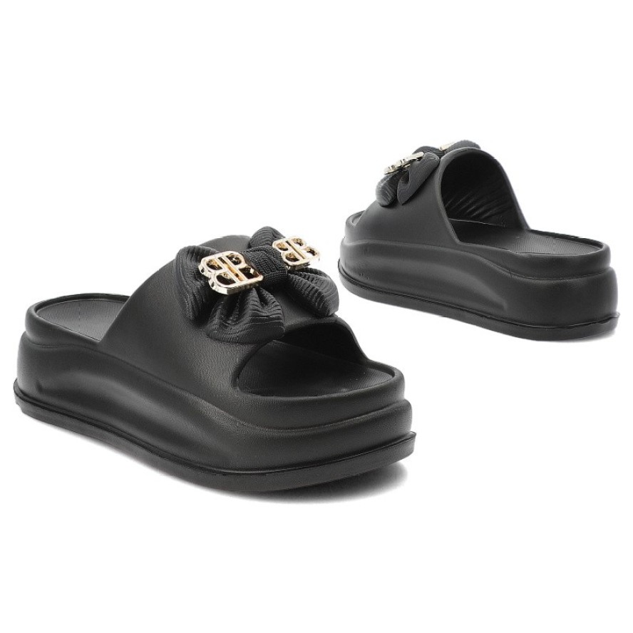 Czarne Klapki Filippo Modne Obuwie Damskie Na Platformie