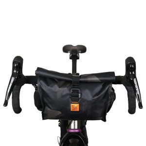 Akcesoria rowerowe - suchy worek X-Touring Cybercamo - Woho