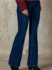 Spodnie jeansowe flare - granatowy