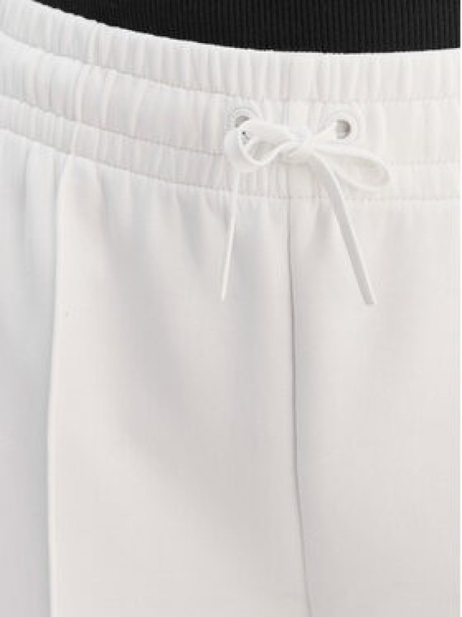 Lacoste Spodnie dresowe XF0041 Biały Relaxed Fit