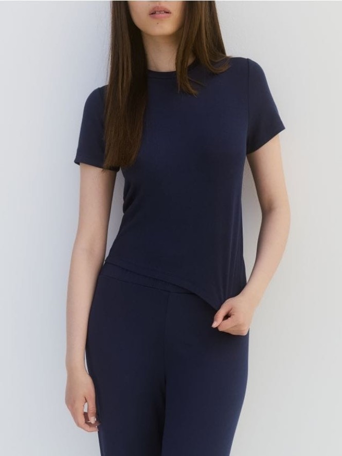 T-shirt z wiskozą - granatowy