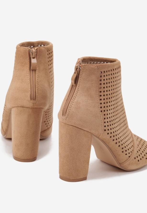 Beżowe Sandały Vices na Słupku z Ażurową Cholewką Felilina