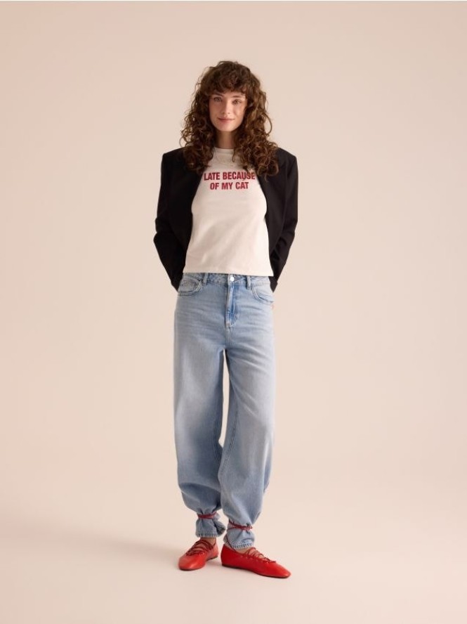 T-shirt z napisem - biały