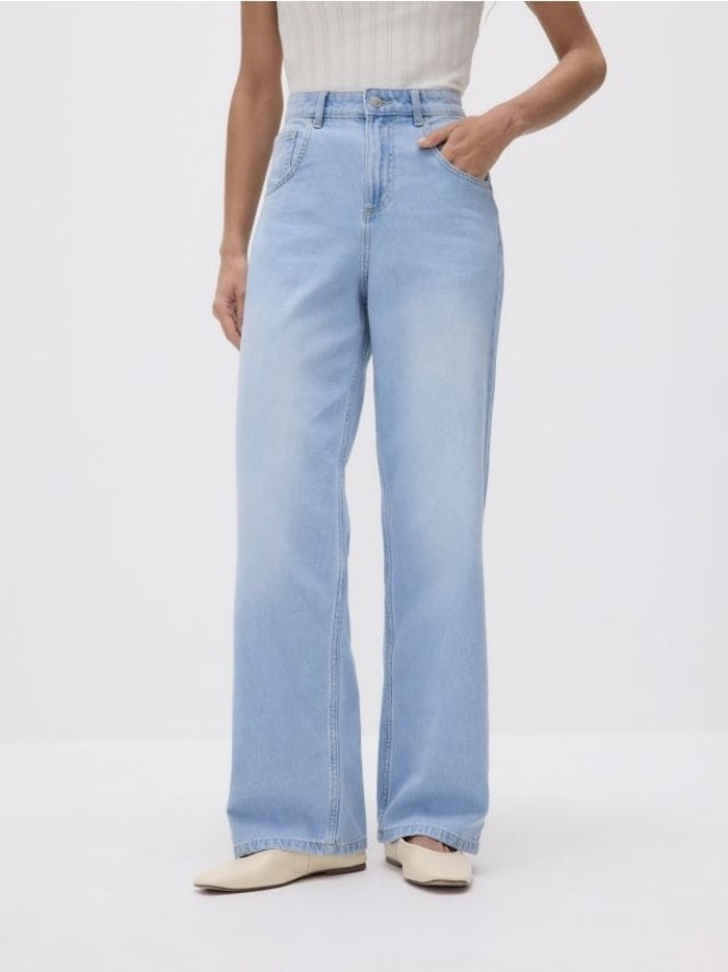 Jeansy wide leg z paskiem - niebieski