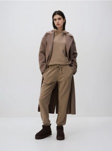 Spodnie dresowe ze ściągaczem - brązowy