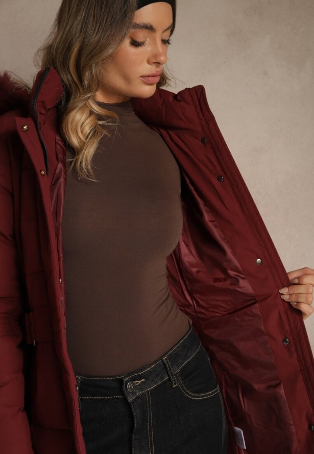 Bordowa Pikowana Kurtka Zimowa z Kapturem z Futerkiem Goella