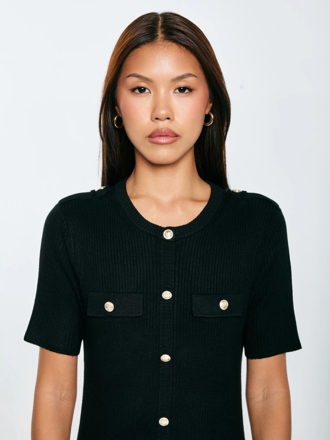 Sukienka damska mini z wiskozy z ozdobnymi guzikami czarna Dilara 906