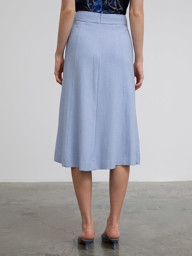 BGN Spódnica w kolorze błękitnym rozmiar: 40