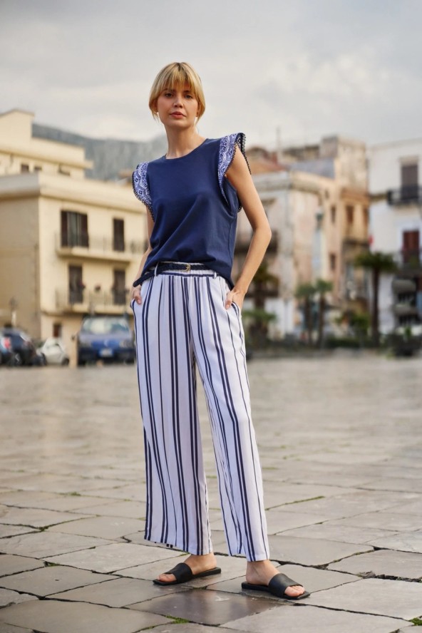 Wiskozowe spodnie w paski białe