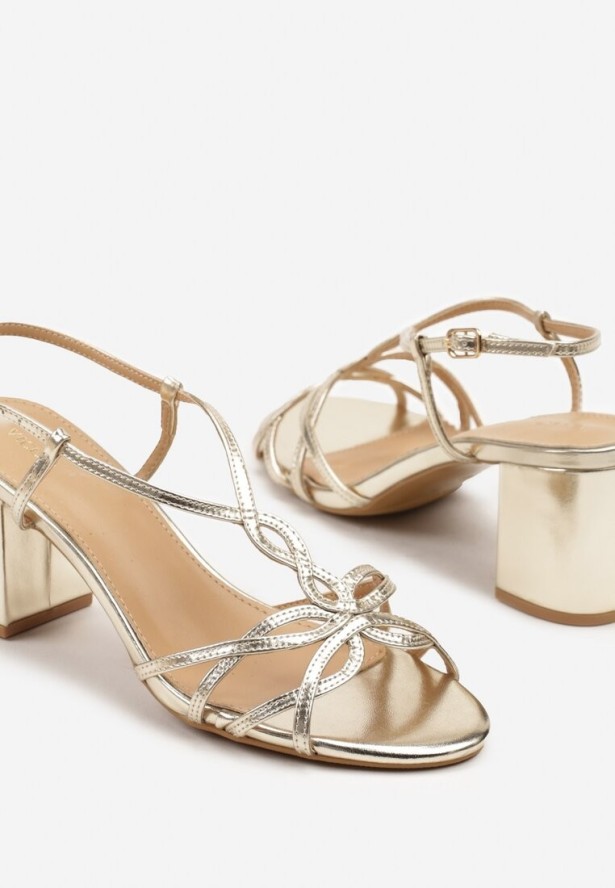 Złote Sandały na Obcasie Vices z Ozdobnymi Paskami Oviarissa