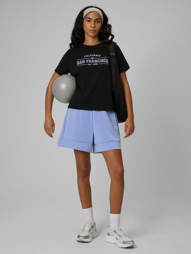 4F T-shirt boxy z nadrukiem damski - czarny XS