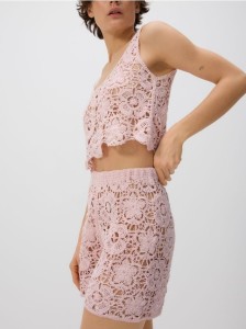 Ażurowe szorty - pastelowy róż