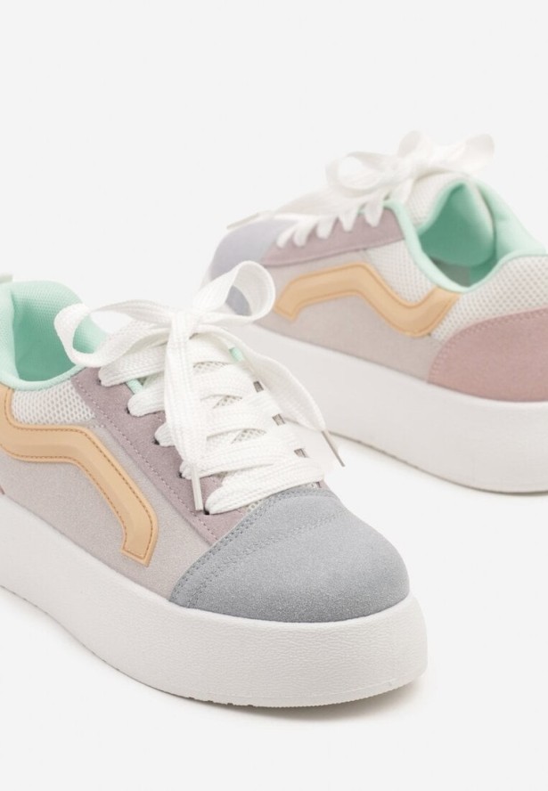 Niebiesko-Fioletowe Sneakersy w Stylu Klasycznych Tenisówek na Platformie Nurimea