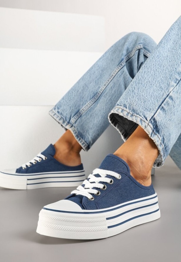 Granatowe Trampki przed Kostkę na Platformie Jalirna