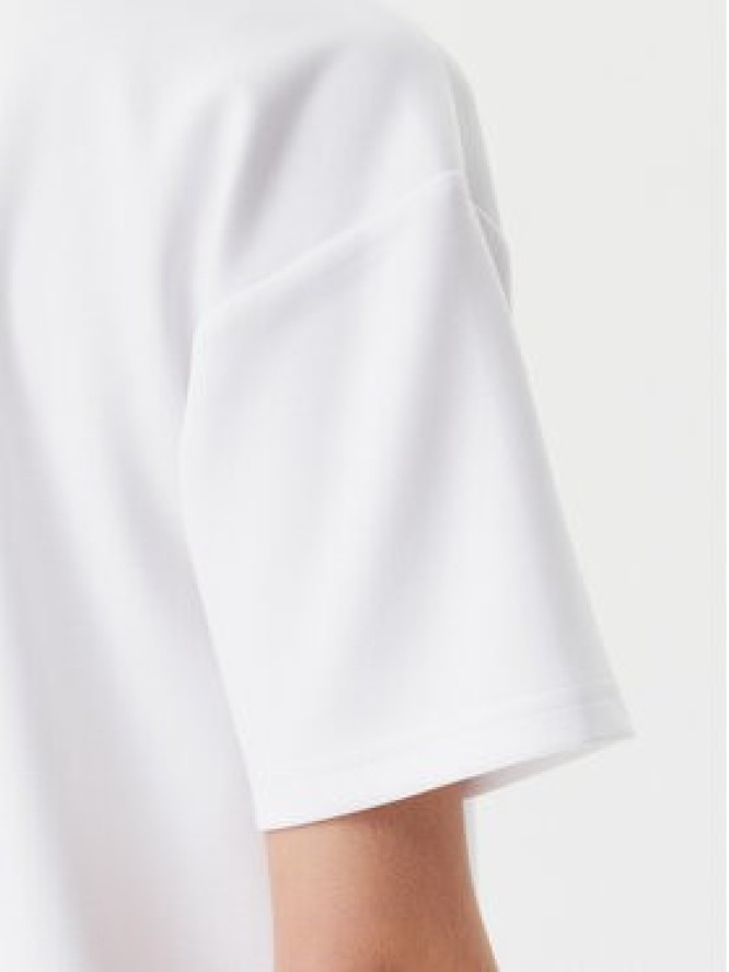 Fila T-Shirt Lisakovsk FAW1044 Biały Loose Fit