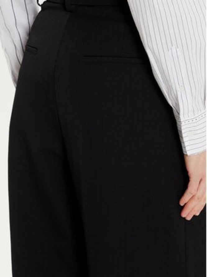 Desigual Spodnie materiałowe Rin 24WWPW20 Czarny Loose Fit