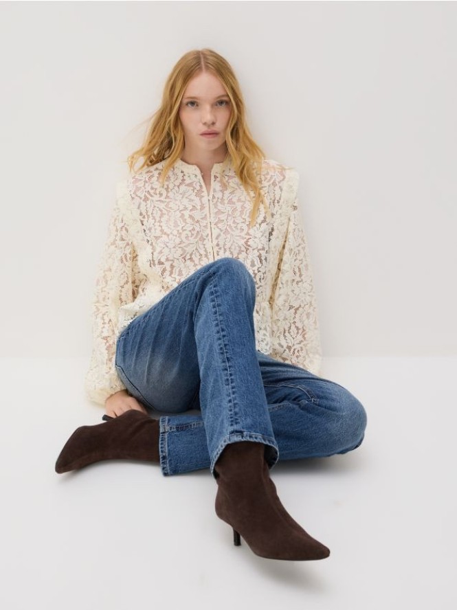 Koszula ze strukturalnej tkaniny - złamana biel