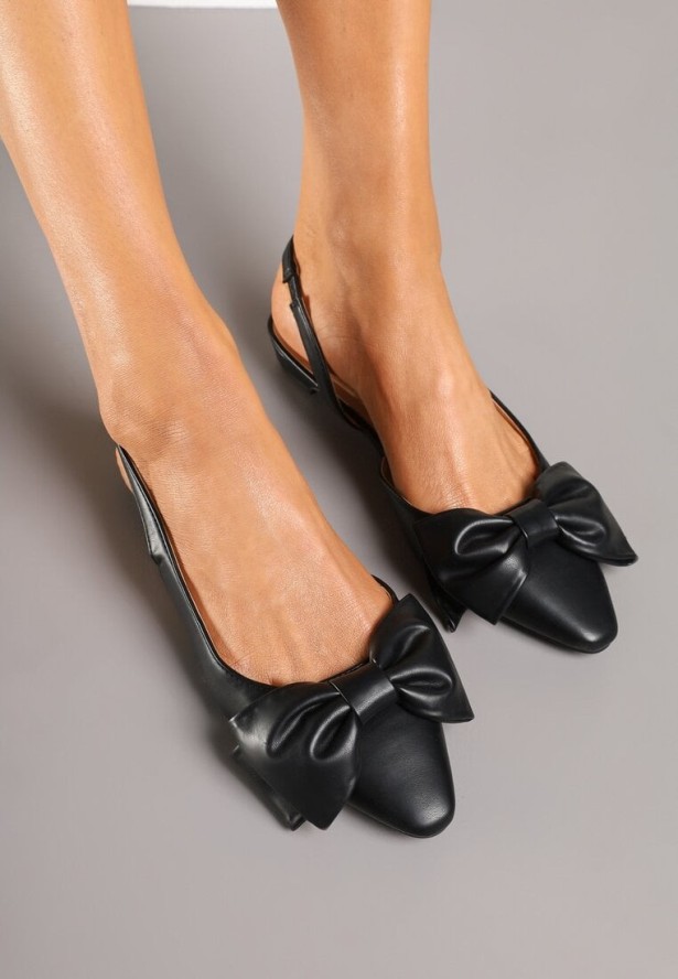 Czarne Sandały z Odkrytą Piętą i Ozdobną Kokardą Ivelretis