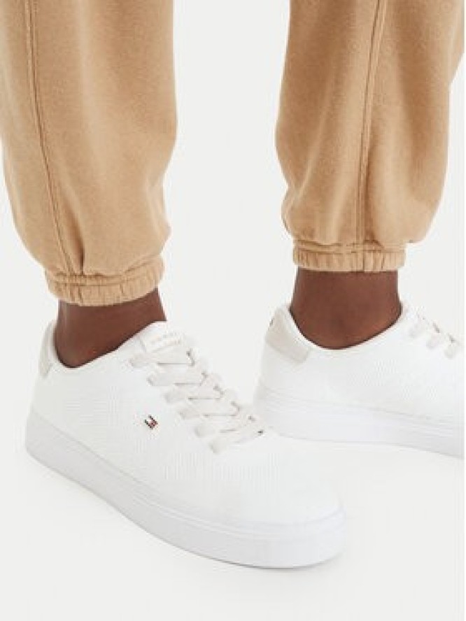 Polo Ralph Lauren Spodnie dresowe 211971694508 Beżowy Regular Fit