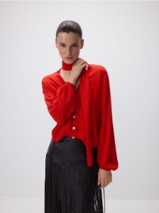 Sweter z szalem - czerwony