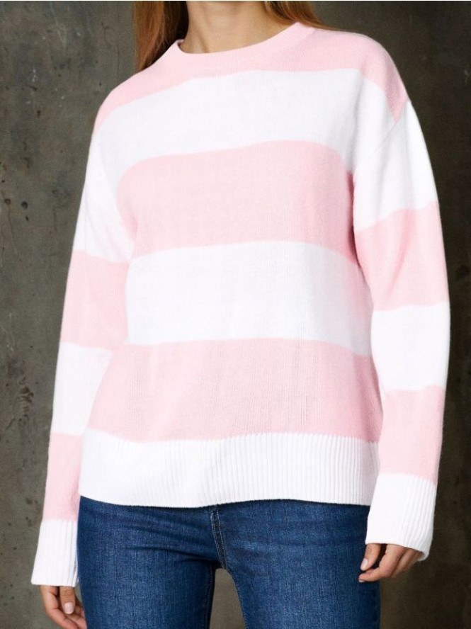 Sweter w pasy - różowy