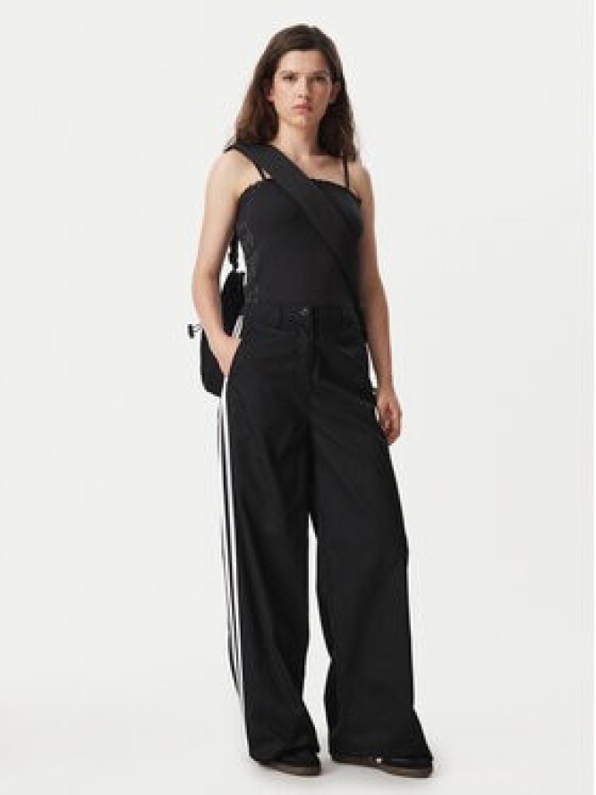 adidas Spodnie materiałowe Tailored KS9370 Czarny Loose Fit