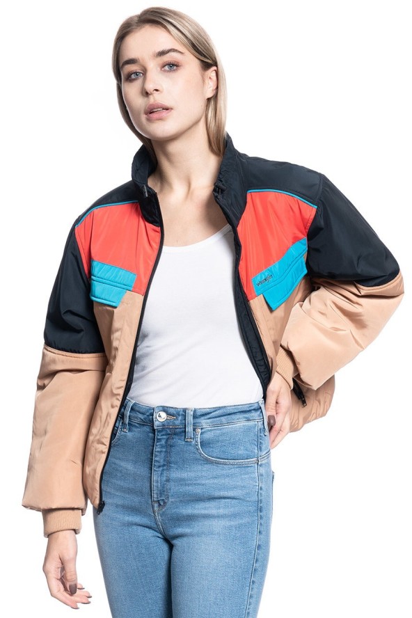 DAMSKA KURTKA PRZEJŚCIOWA WRANGLER UTILITY JACKET PYRAMID SAND W4Q1YJC01 112129191