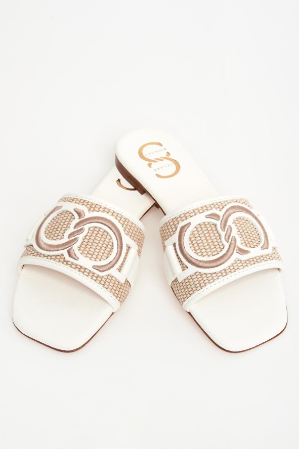 Klapki damskie skórzane CESARE CASADEI