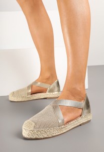 Złote Plecione Espadryle z Ozdobnymi Paskami Morithia