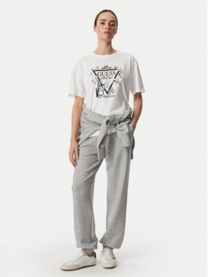 Guess T-Shirt V6YI13 K4301 Biały Regular Fit