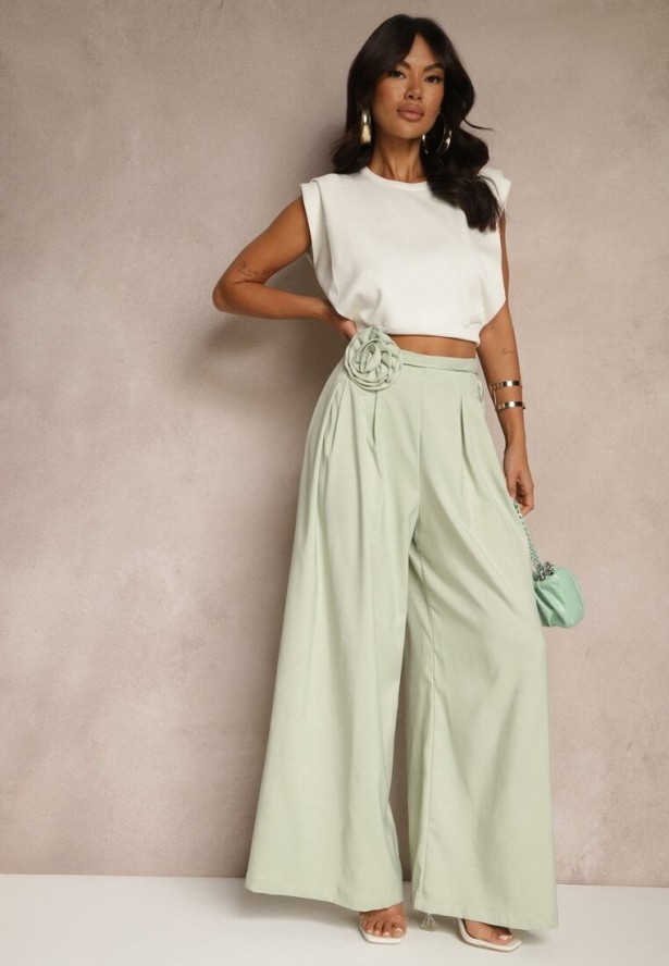 Zielone Spodnie o Szerokim Kroju High Waist z Kwiatem 3D Firalisse