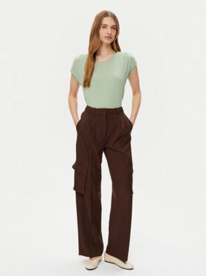 Vero Moda T-Shirt Ava 10284468 Zielony Regular Fit