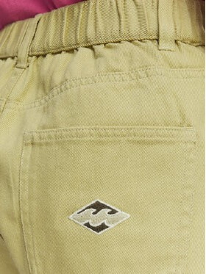 Billabong Szorty jeansowe Little Sister EBJDS00103 Zielony jasny Relaxed Fit