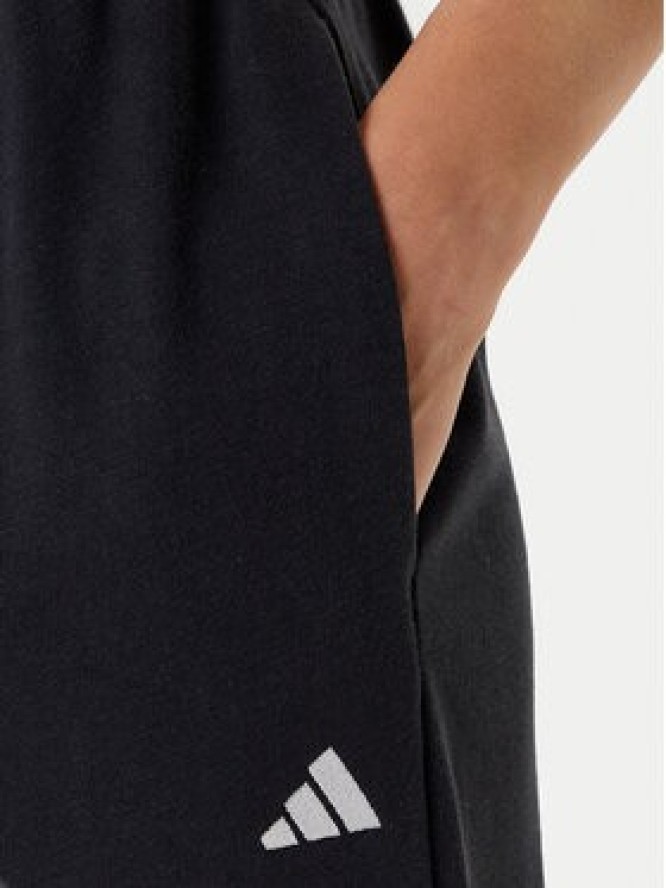 adidas Spodnie dresowe Essentials Small Logo JD7999 Czarny Loose Fit